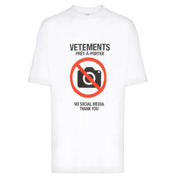 ヴェトモンコピー 20FW ANTISOCIAL　スローガン ロゴTシャツ　オーバーサイズAW201116B148091